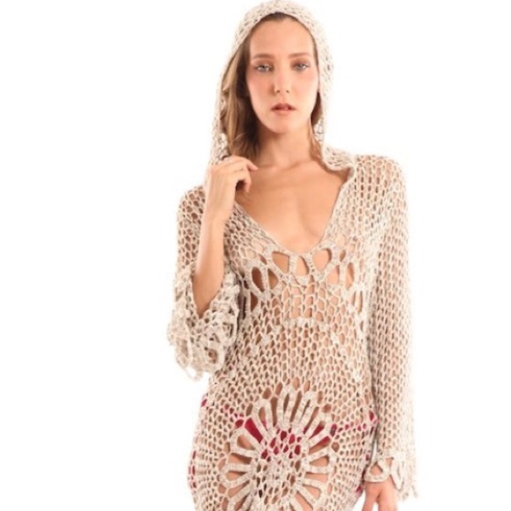 Monique Leshman croquet sunburst beach cover up